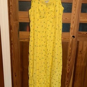 Cute yellow summer dress